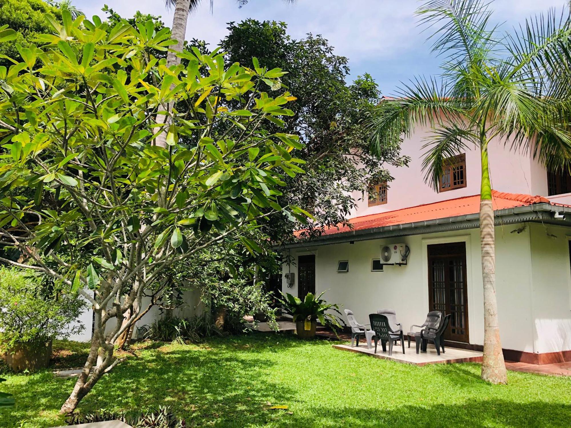 Hikka Villa Hikkaduwa Exterior foto